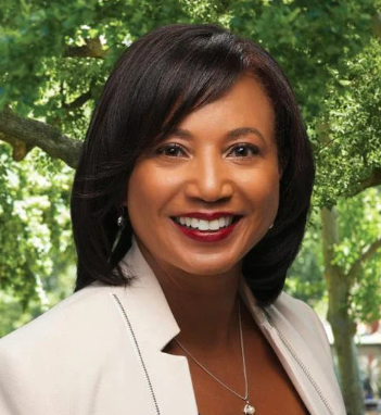 La Dra. Janine Bera se une a nuestra Junta Directiva