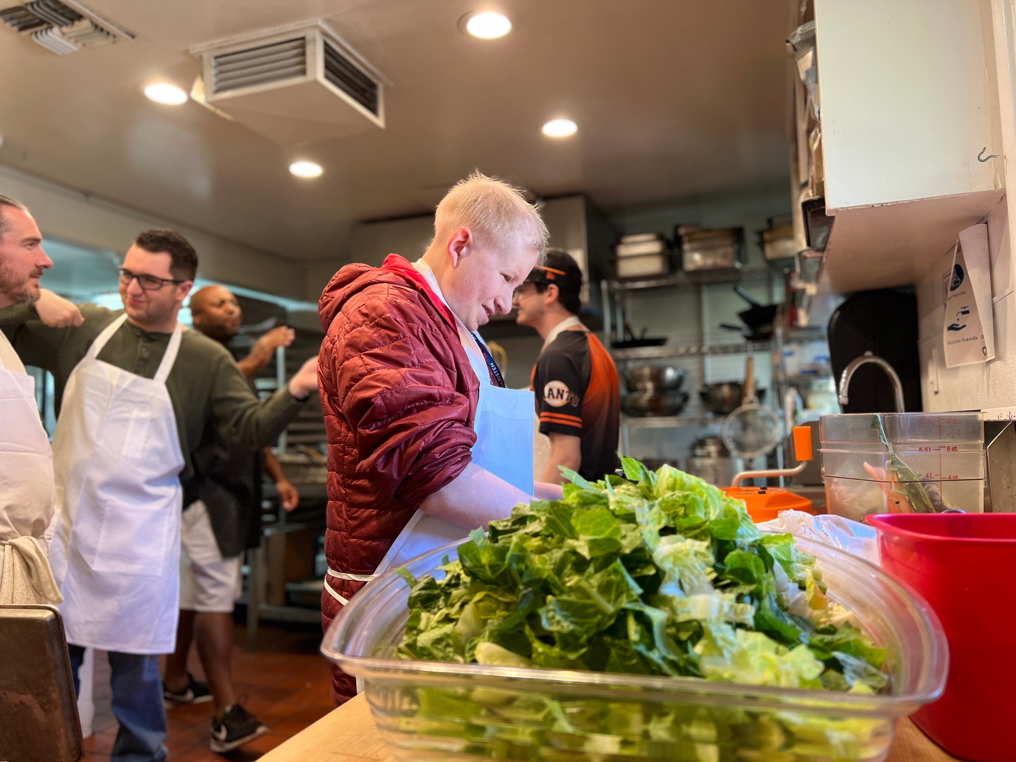Para los clientes que aman las causas locales, la Fundación es el lugar